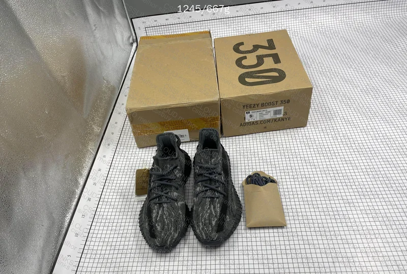 Yeezy 350v2 Dark Salt 10