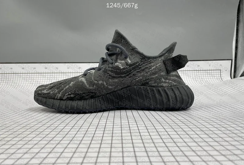 Yeezy 350v2 Dark Salt 3