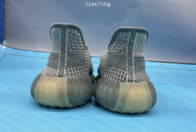 Yeezy 350v2 Israfil - BlindBox 2