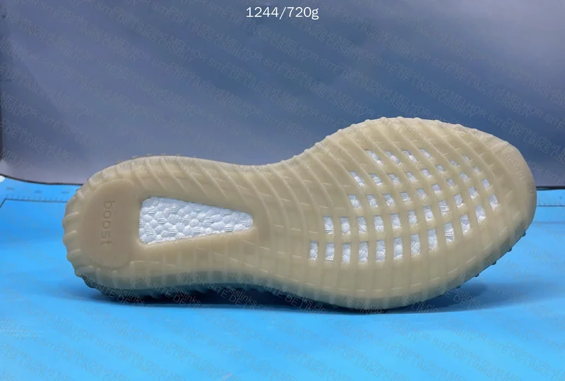 Yeezy 350v2 Israfil - BlindBox 3