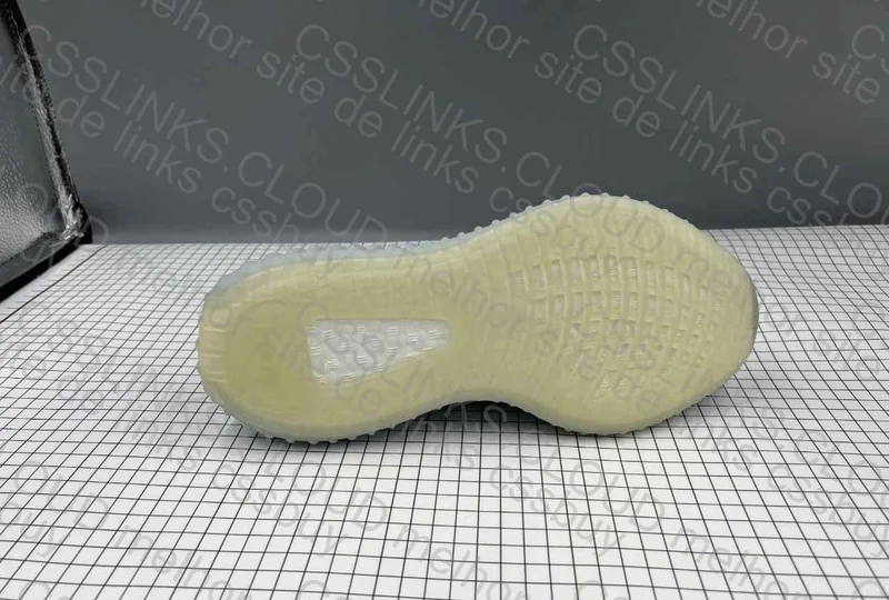 Yeezy 350v2 - Jmdyo 3