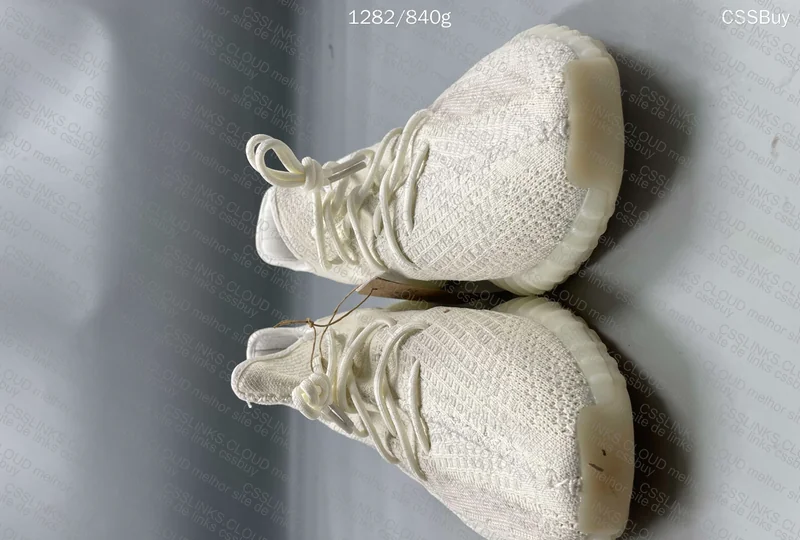 YEEZY 350V2 (me ajudem a decidir se devo trazer) 5
