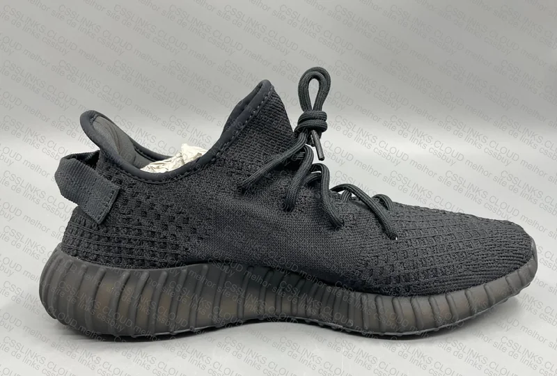 Yeezy 350v2 onyx LW 8