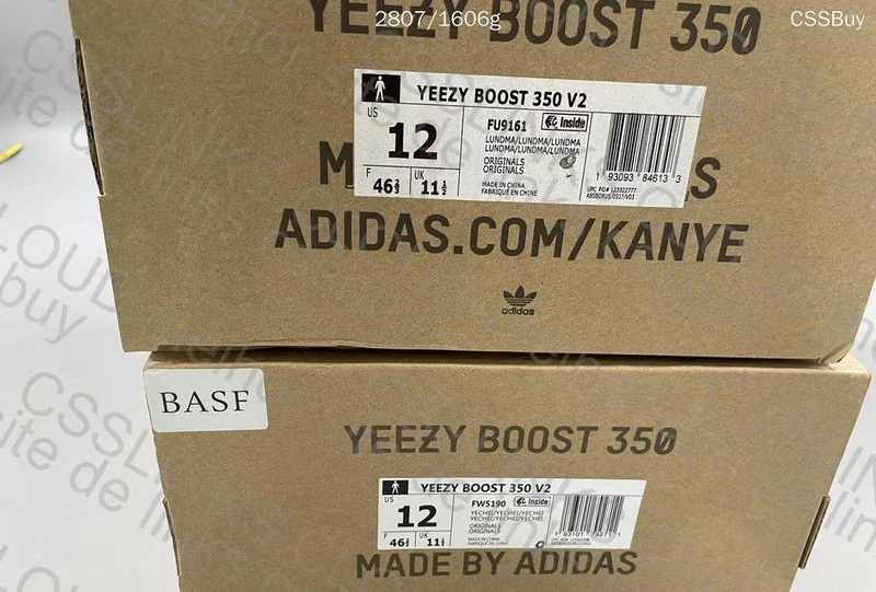Yeezy 350 V2 for 65Y (Sale) 2
