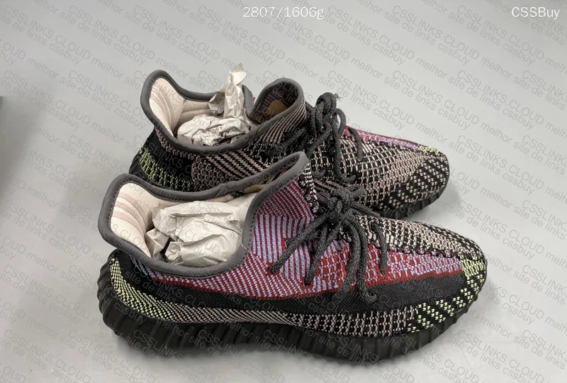 Yeezy 350 V2 for 65Y (Sale) 5