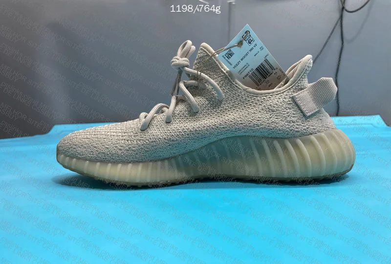 YEEZY 350V2 SESAME LW 4