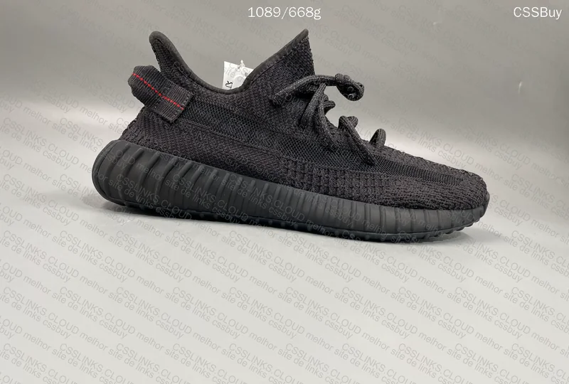 Yeezy 350v2 SLW