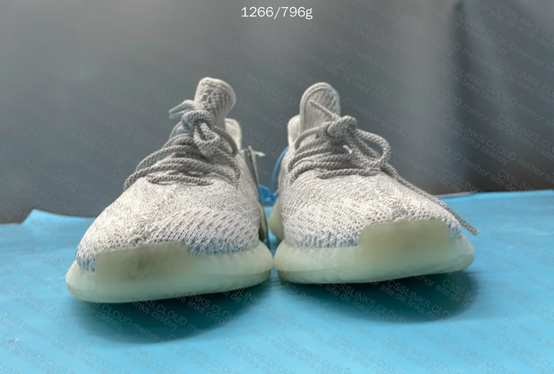 Yeezy 350v2 Static K batch 10
