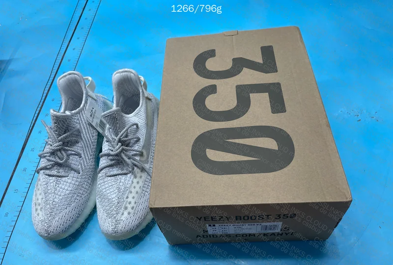 Yeezy 350v2 Static K batch 3