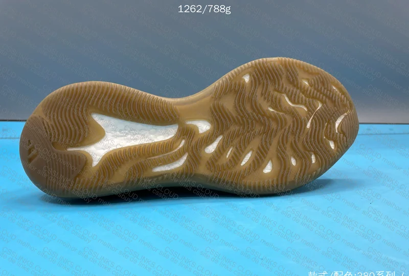 Yeezy 380 - Blind Box