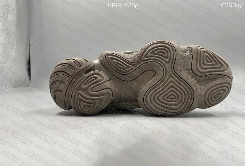 Yeezy 500 - Ash Grey 3