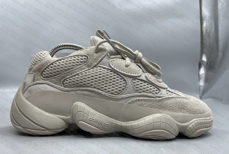 YEEZY 500 + shoetree >> 4
