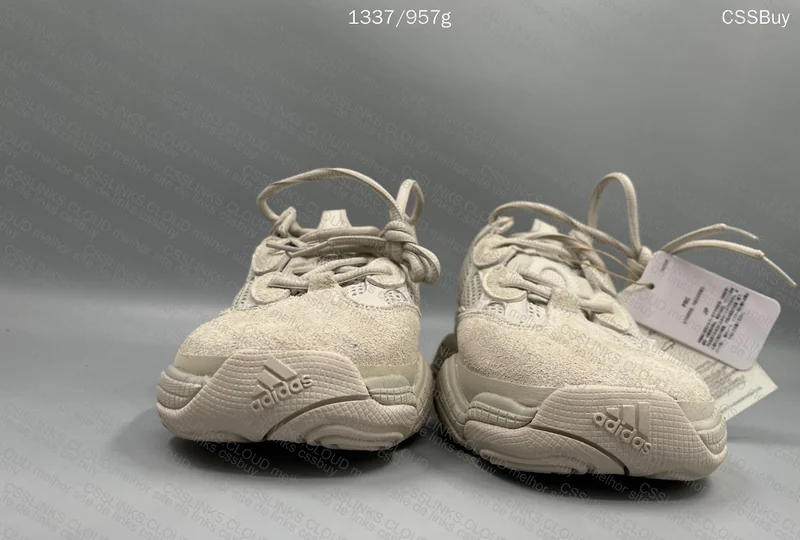 YEEZY 500 TAUPE LIGHT 2