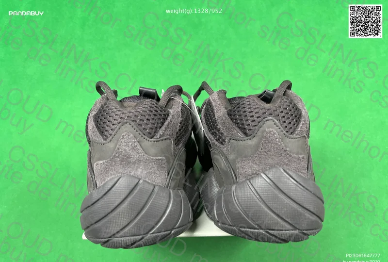 Yeezy 500 - Utility Black 3