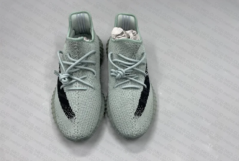 YEEZY 65y CADA