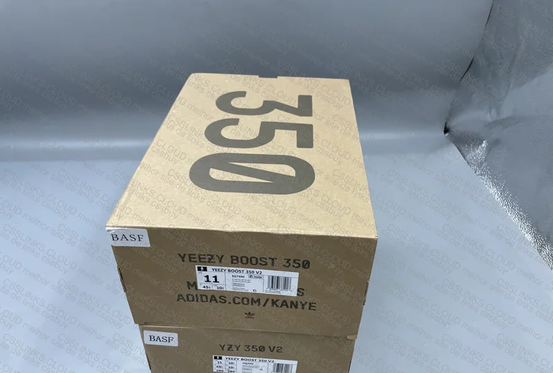 YEEZY 65y CADA 9