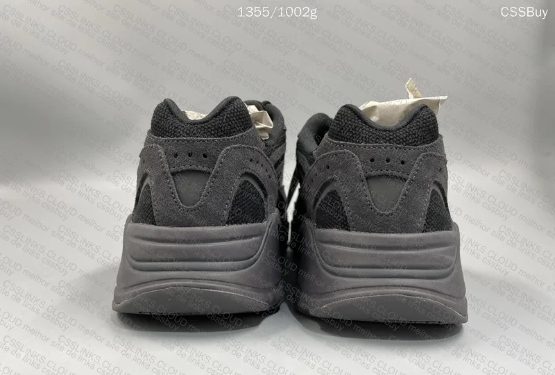 Yeezy 700 120Y 3