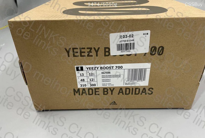 Yeezy 700 Analog STOS, GL? 9