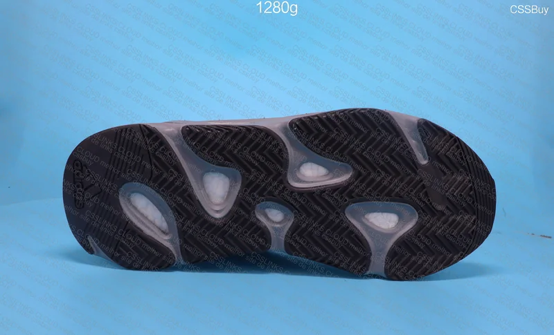 Yeezy 700 Blue Hospital 7
