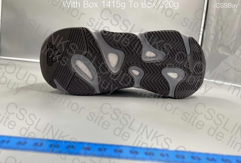 Yeezy 700 hospital blue 2