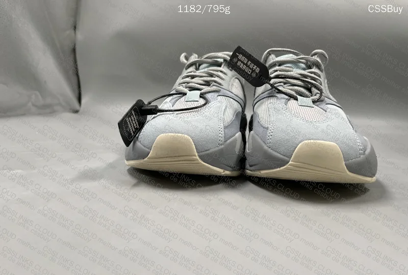 Yeezy 700 Inertia LW 2