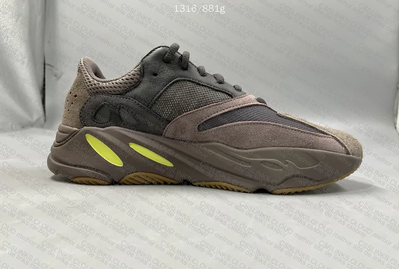 Yeezy 700 mauve 6