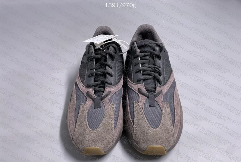 Yeezy 700 Mauve - Ta GL rapaziada? 2
