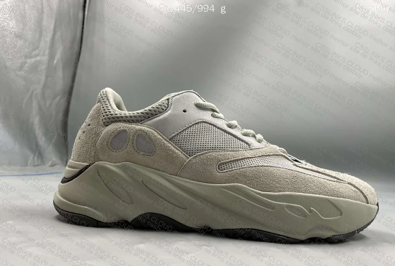 Yeezy 700 (Me ajudem PF) 3