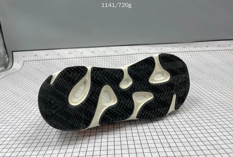 Yeezy 700 Mystery box JMDY 10