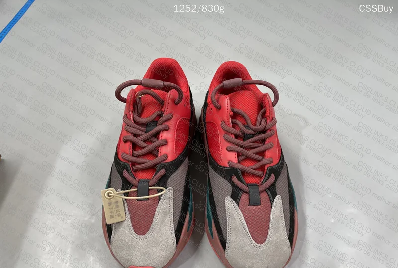YEEZY 700 RED HI RES 2
