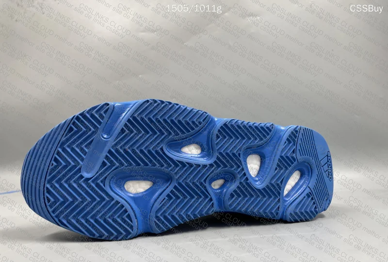 Yeezy 700 (sale) 5
