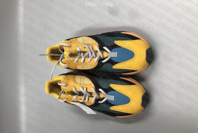 Yeezy 700 (sale) 5