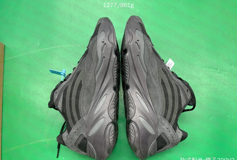 Yeezy 700 SALE JMDY 3