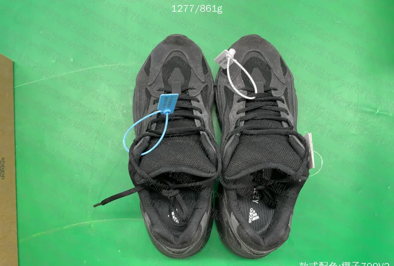 Yeezy 700 SALE JMDY 6