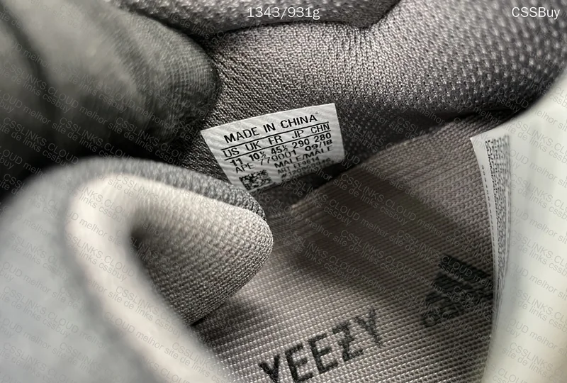 Yeezy 700 Sale (LJR) 4