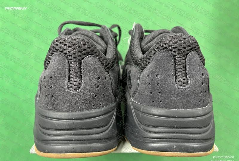 Yeezy 700 V1 Black Utility (Defect)