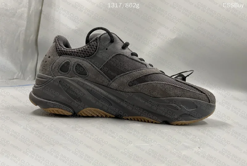 Yeezy 700 V1 Utility Black 2