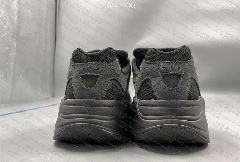Yeezy 700 v2 2