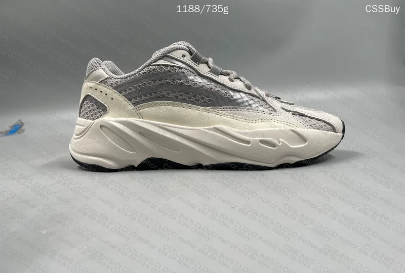 yeezy 700 v2 static 3