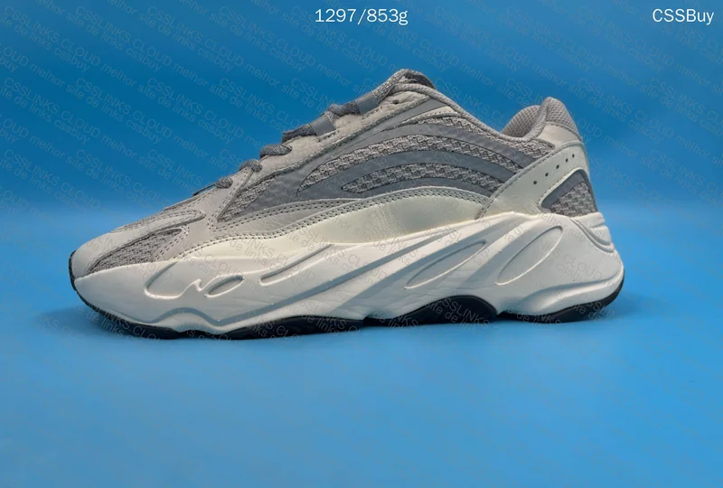 Yeezy 700 v2 Static 5