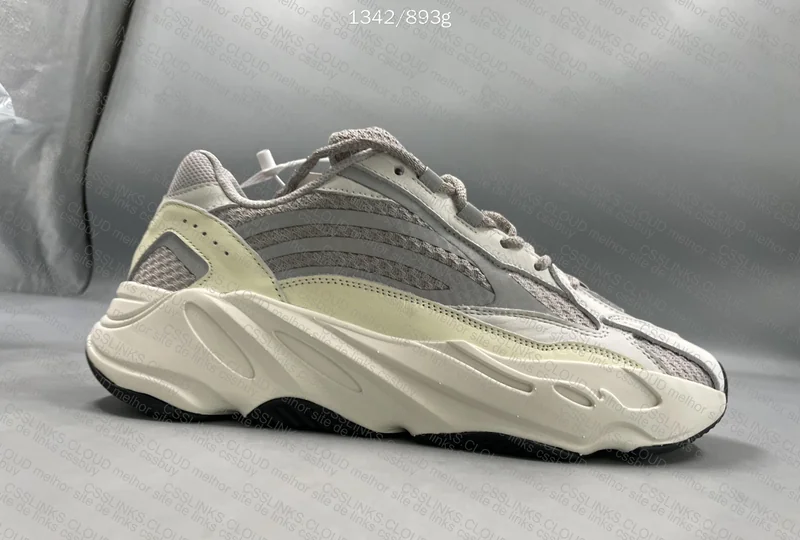 Yeezy 700 v2 Static 5
