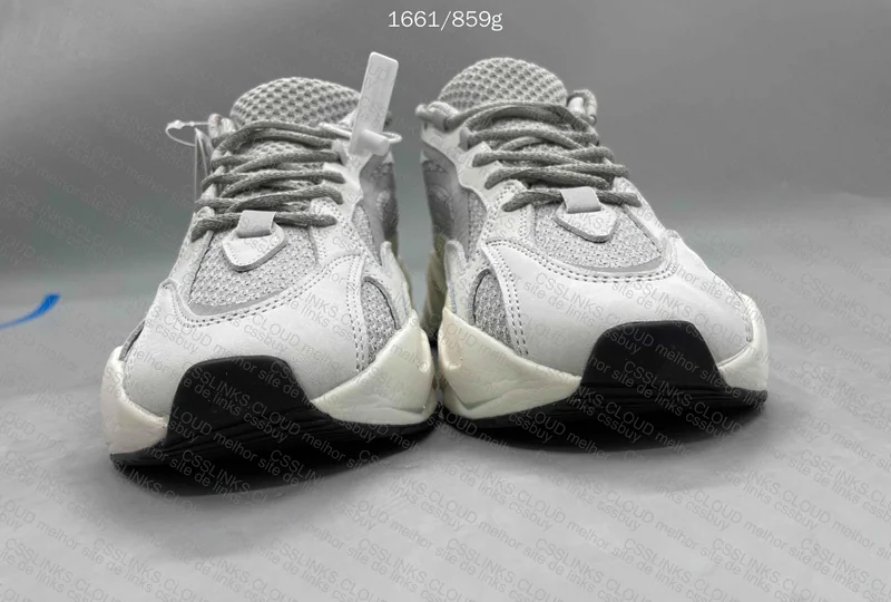 Yeezy 700 v2 Static 2