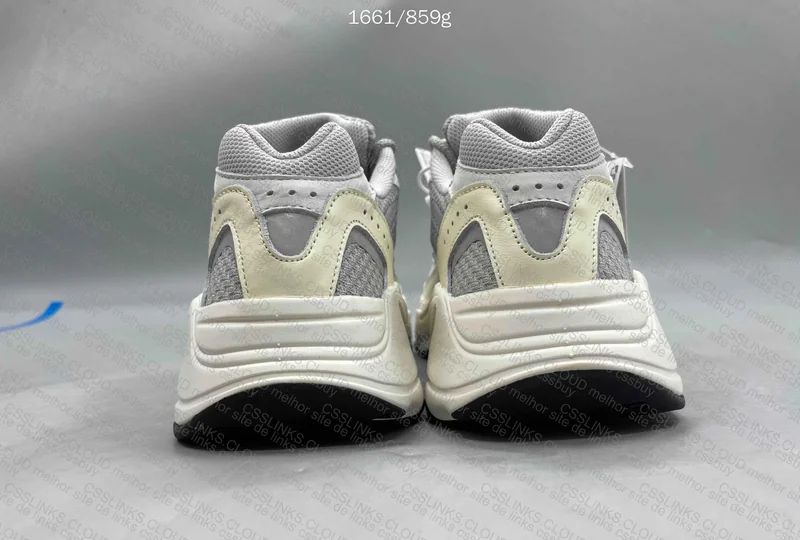 Yeezy 700 v2 Static 3