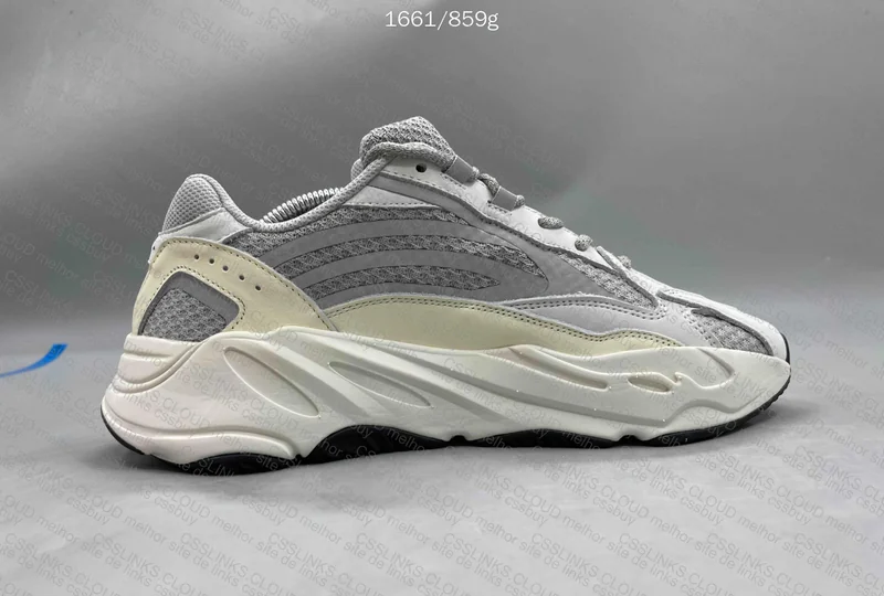 Yeezy 700 v2 Static 4