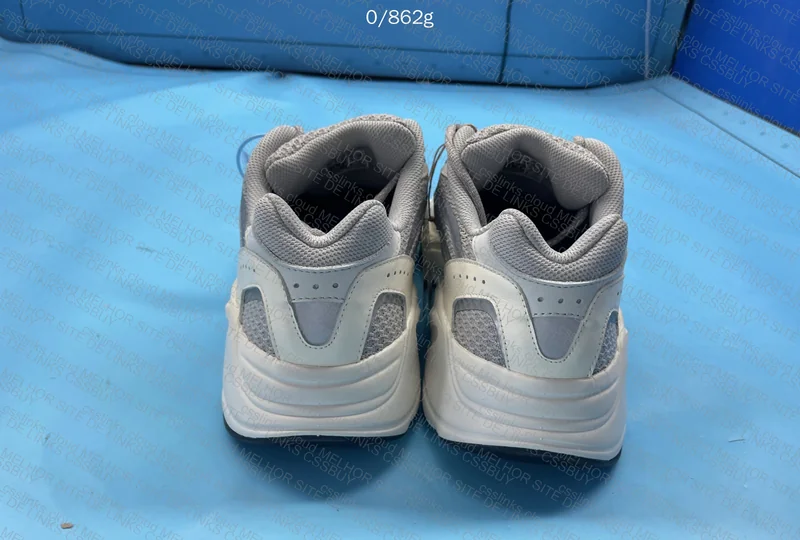 Yeezy 700 V2 Static LW 2