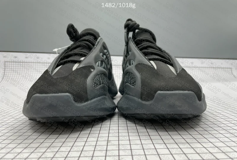 Yeezy 700 v3 "Alvah" (Blind box JMDY) 2