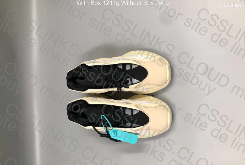 Yeezy 700 v3 Azael
