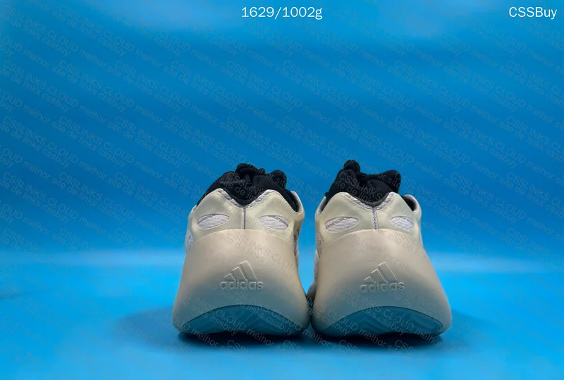 Yeezy 700 V3 Azael