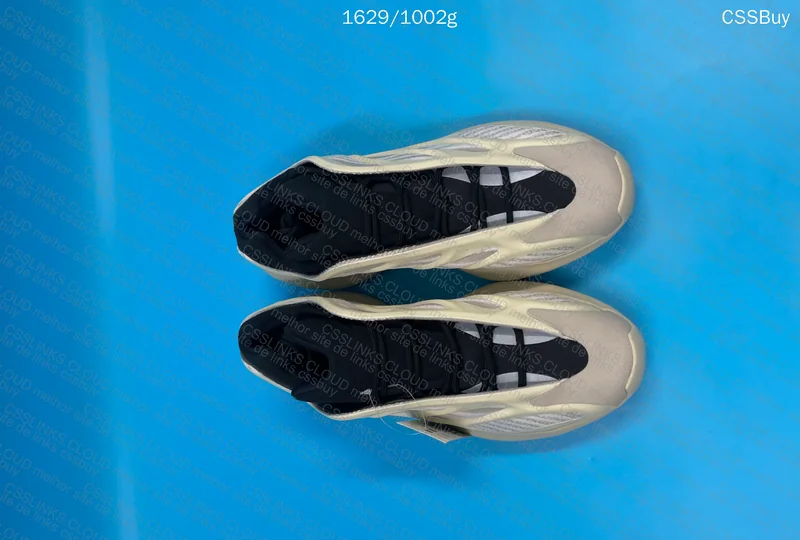Yeezy 700 V3 Azael 2