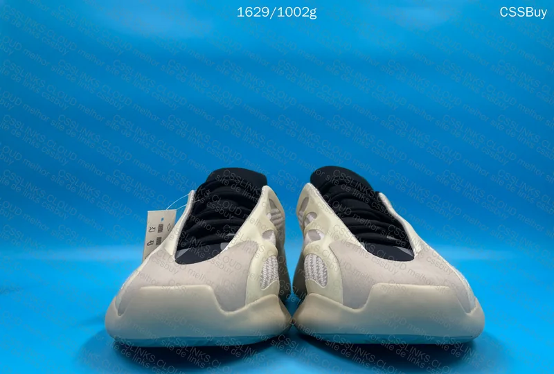 Yeezy 700 V3 Azael 6